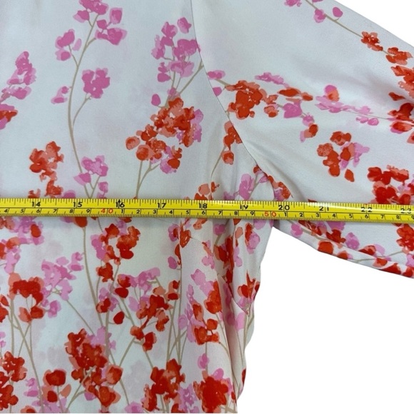 Talbots Pink and White Floral Women's Button up Blouse Large - Picture 10 of 13